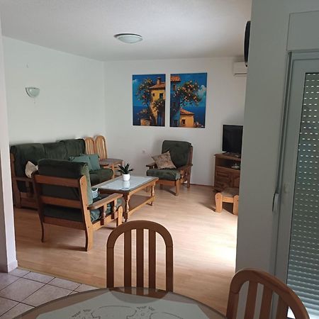 Apartment Sano โปดสตรานา ภายนอก รูปภาพ