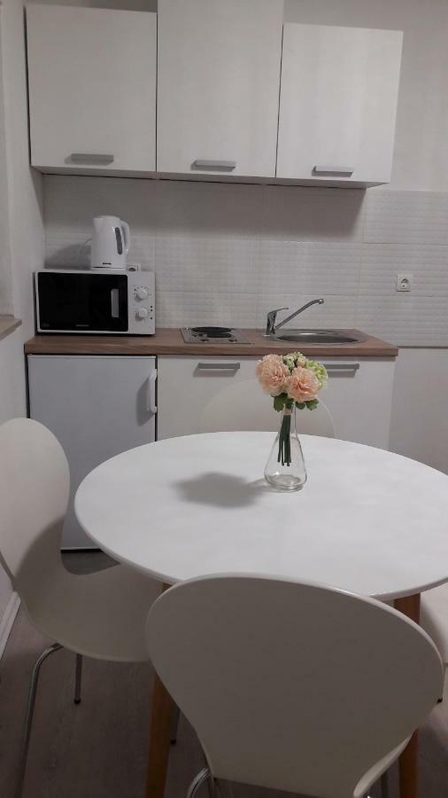 Apartment Sano โปดสตรานา ภายนอก รูปภาพ