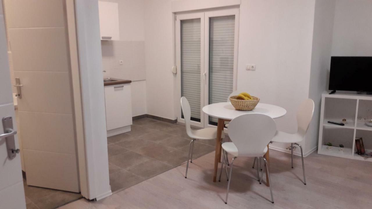 Apartment Sano โปดสตรานา ภายนอก รูปภาพ